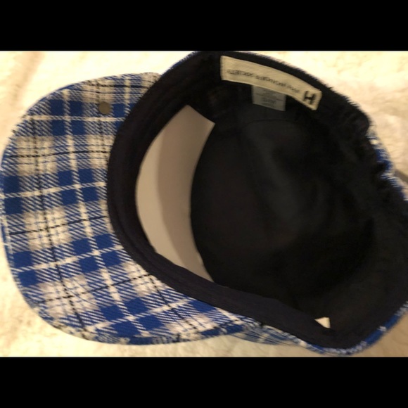 University of Kentucky Hat 2 for 1 Sale! - Picture 4 of 4